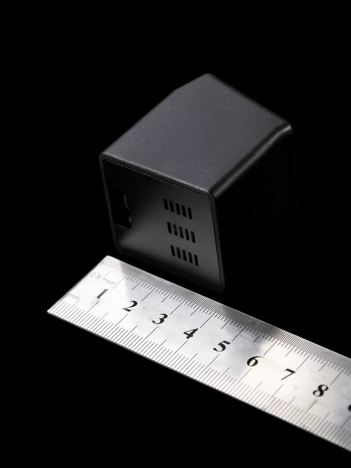 Digital Wi-Fi Weather Station - housing, actual dimensions